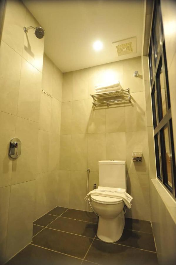 สกาย โฮเต็ล ซันเวย์ Hotel ซูบังจายา ภายนอก รูปภาพ